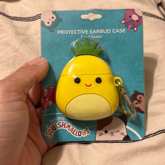 SQUISHMALLOWS Protective Earbud Case for AirPods - Picture 2 of 4
